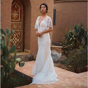 Wilderly Bride Wedding Dress NWT - Style Sadie F134